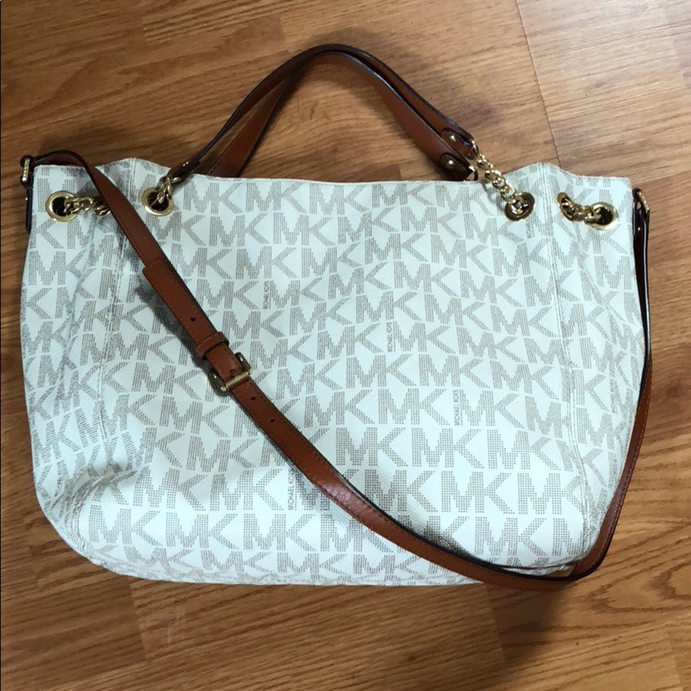 Michae Kors shoulder bag and matching wristlet